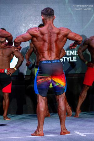 MEN'S PHYSIQUE 174